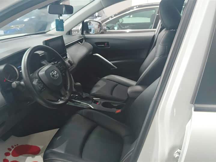 Фото 9 - Toyota Corolla Cross