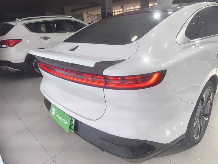 Фото 6 - Voyah Passion