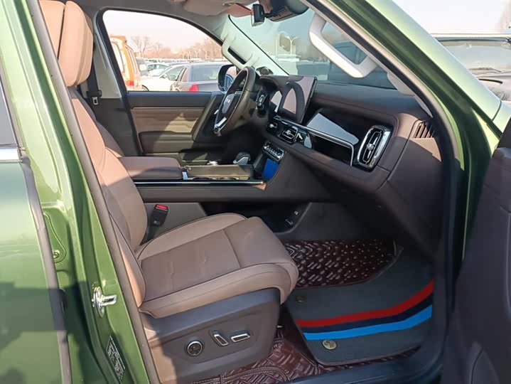 Фото 8 - BAIC Beijing BJ60