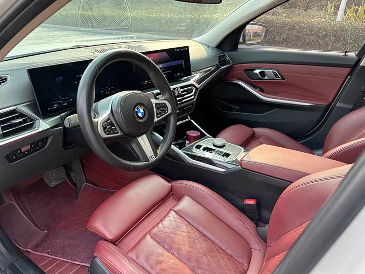 Фото 9 - BMW 3 Series