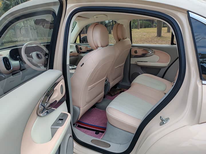 Photo 6 - Ora Ballet Cat