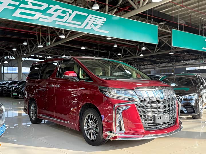 Фото 3 - Toyota Alphard