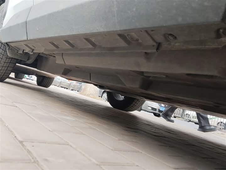 Фото 2 - Toyota RAV4