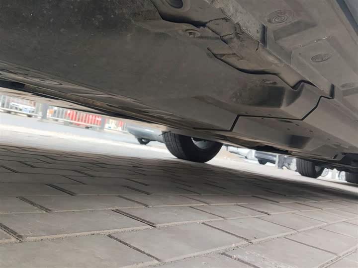 Фото 4 - Toyota RAV4