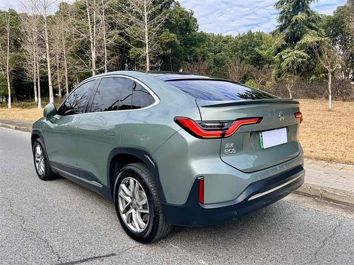 Фото 6 - Nio EC6