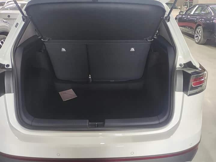 Фото 4 - Volkswagen Tharu