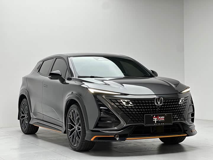 Фото 3 - Changan UNI-T