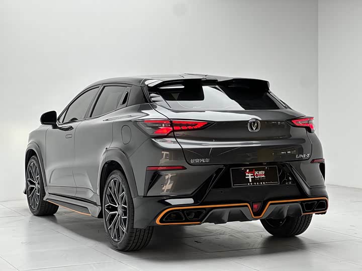 Фото 6 - Changan UNI-T