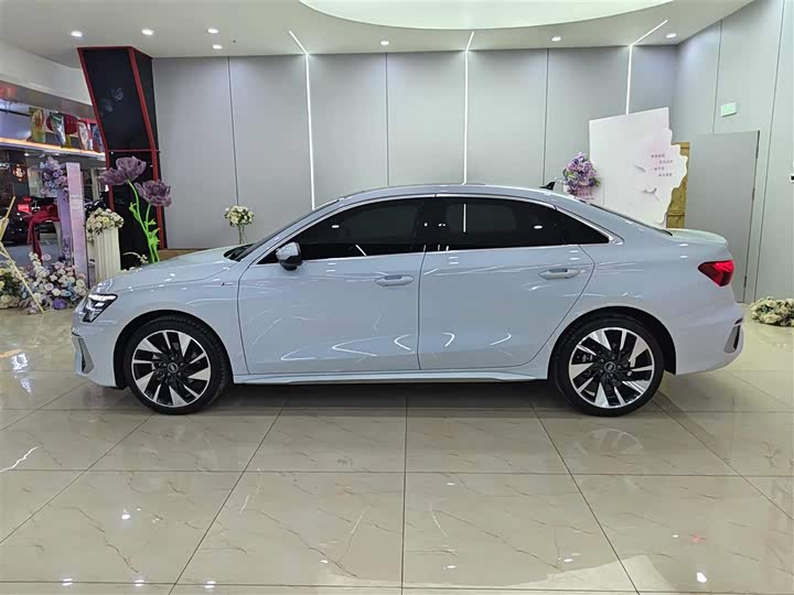 Фото 9 - Audi A3