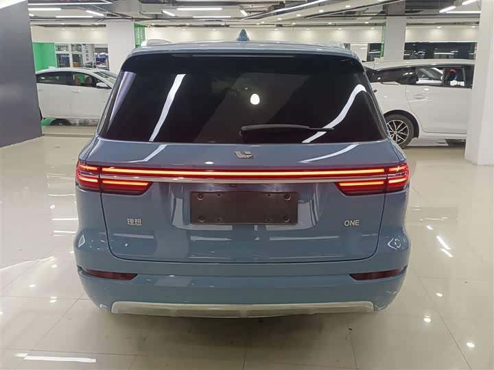 Фото 6 - LiXiang One