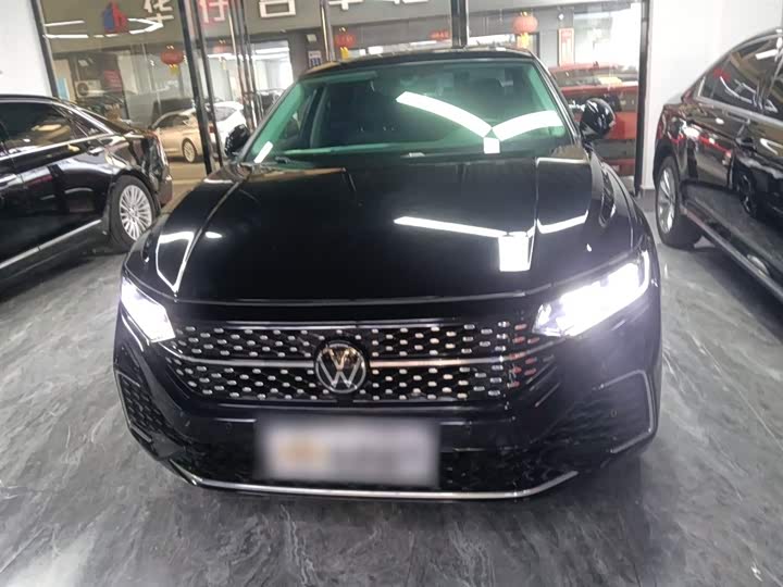 Фото 3 - Volkswagen Passat