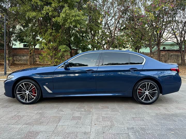 Фото 4 - BMW 5 Series