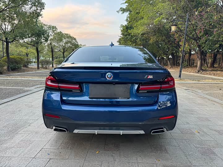 Фото 6 - BMW 5 Series