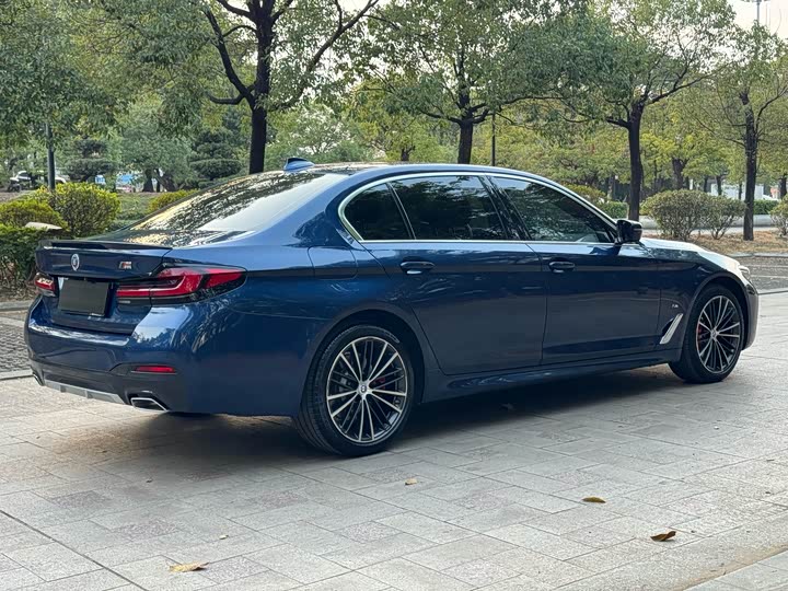 Фото 7 - BMW 5 Series