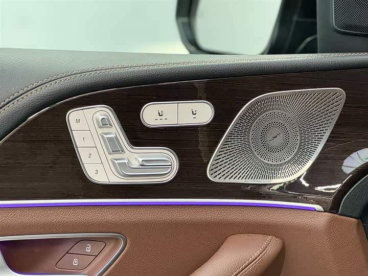 Фото 8 - Mercedes-Benz GLE-Class