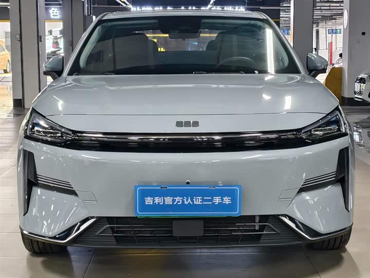 Фото 2 - Geely Galaxy L6