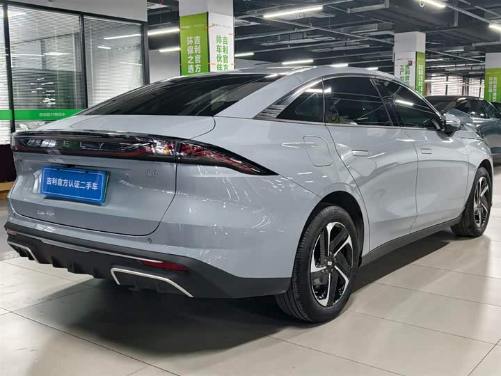 Фото 4 - Geely Galaxy L6