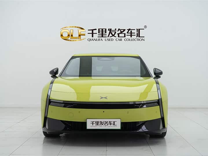 Фото 2 - XPeng P7