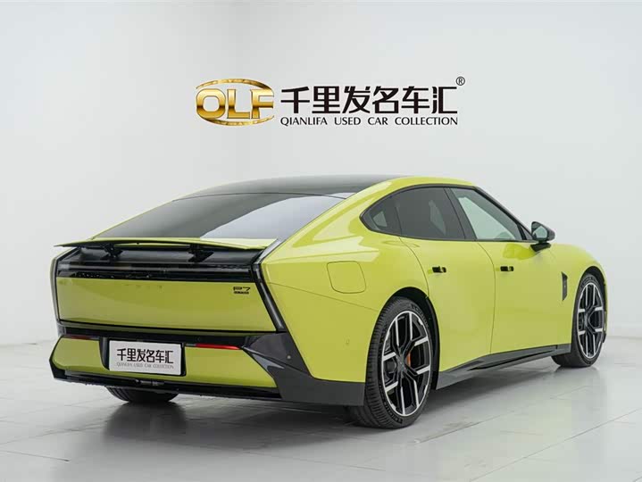 Фото 4 - XPeng P7