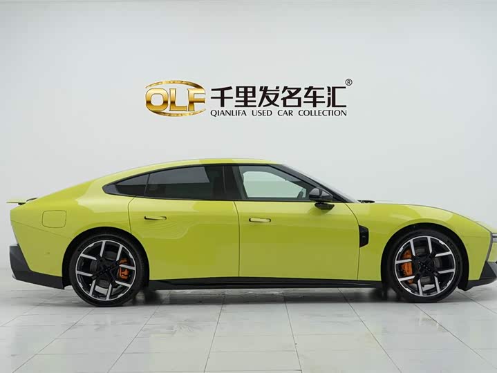 Фото 7 - XPeng P7