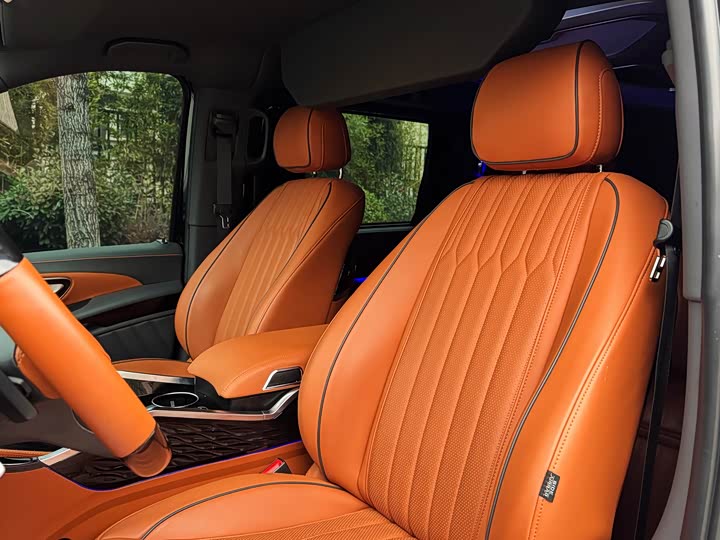 Фото 7 - Mercedes-Benz Vito