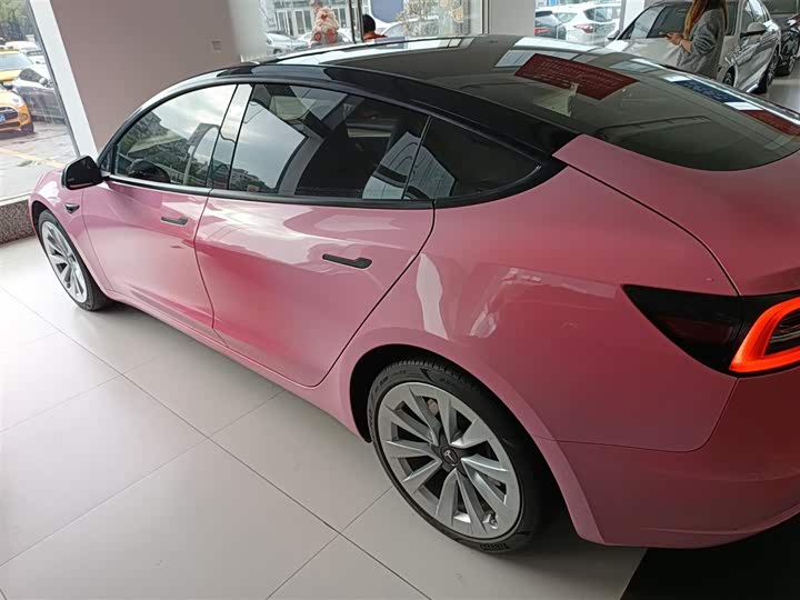 Фото 5 - Tesla Model 3