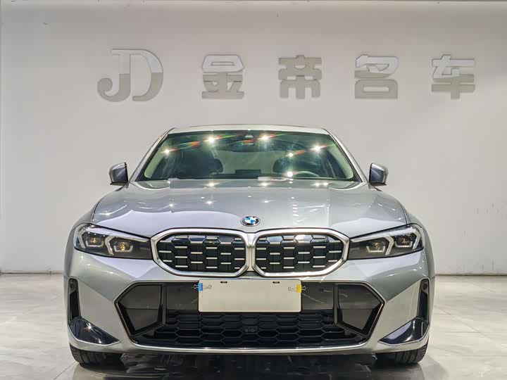 Фото 2 - BMW 3 Series