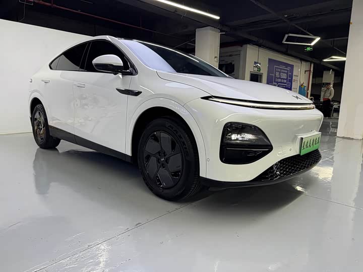 Фото 3 - XPeng G6