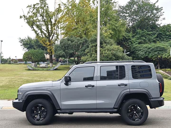 Фото 5 - Tank 300