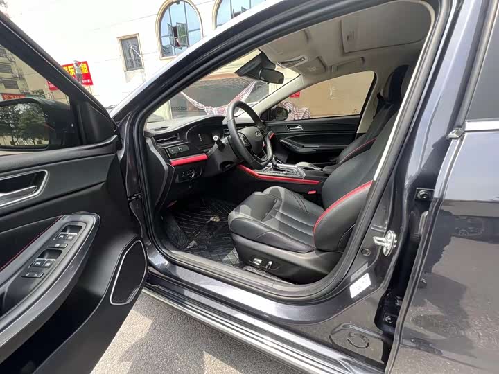 Фото 8 - Chery Omoda S5 (Arrizo 5 Plus)