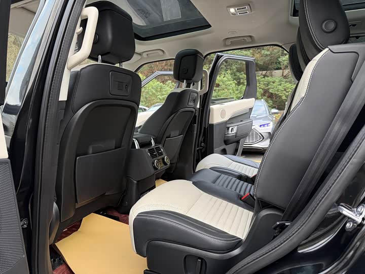 Фото 7 - Land Rover Discovery