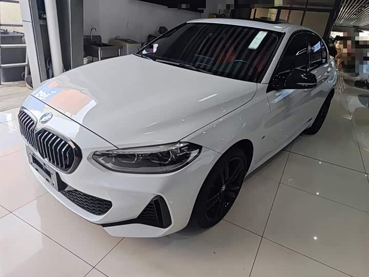 Фото 2 - BMW 1 Series