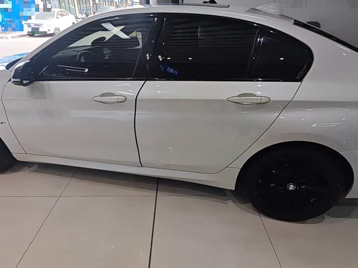 Фото 5 - BMW 1 Series