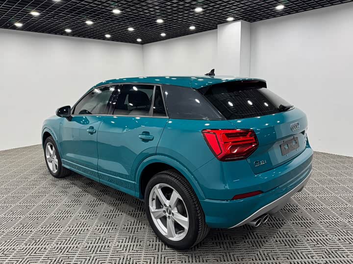 Фото 9 - Audi Q2L