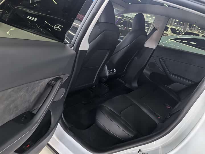 Фото 7 - Tesla Model Y