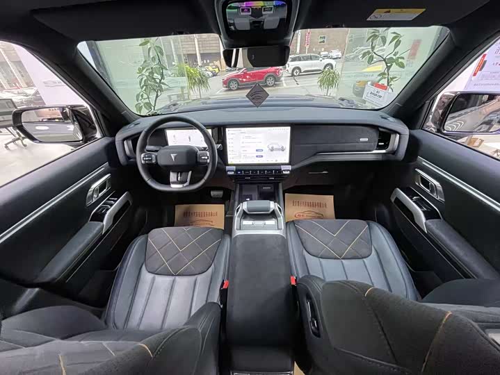 Фото 9 - Changan Deepal G318