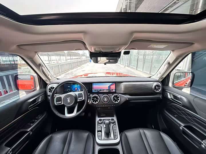 Фото 8 - Tank 300