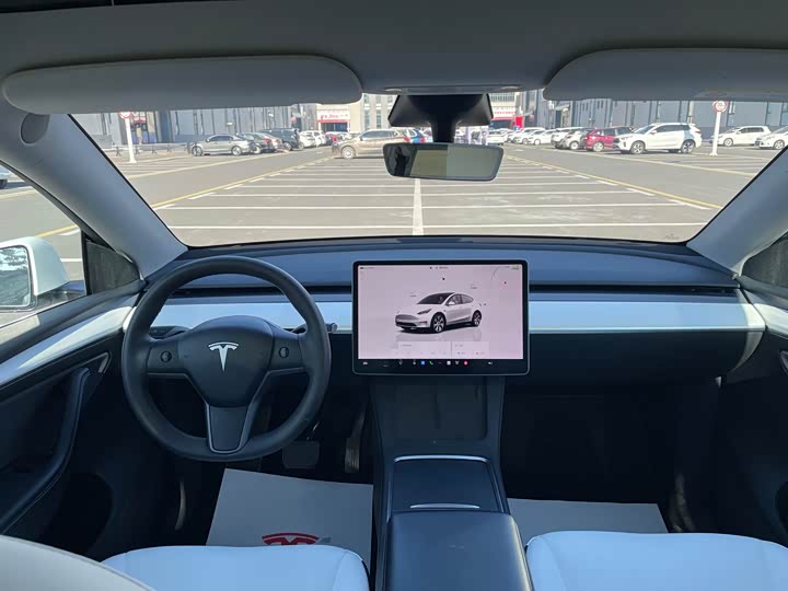 Фото 5 - Tesla Model Y