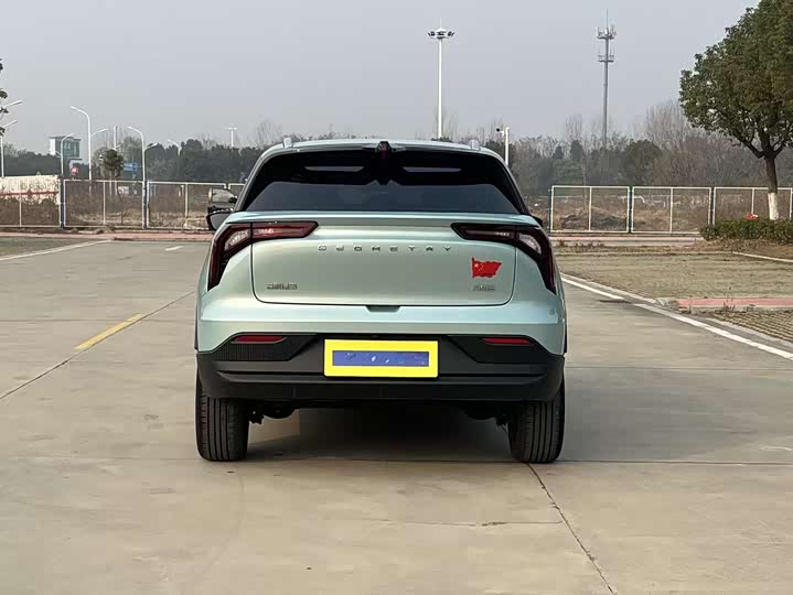 Фото 7 - Geely Geometry E Firefly