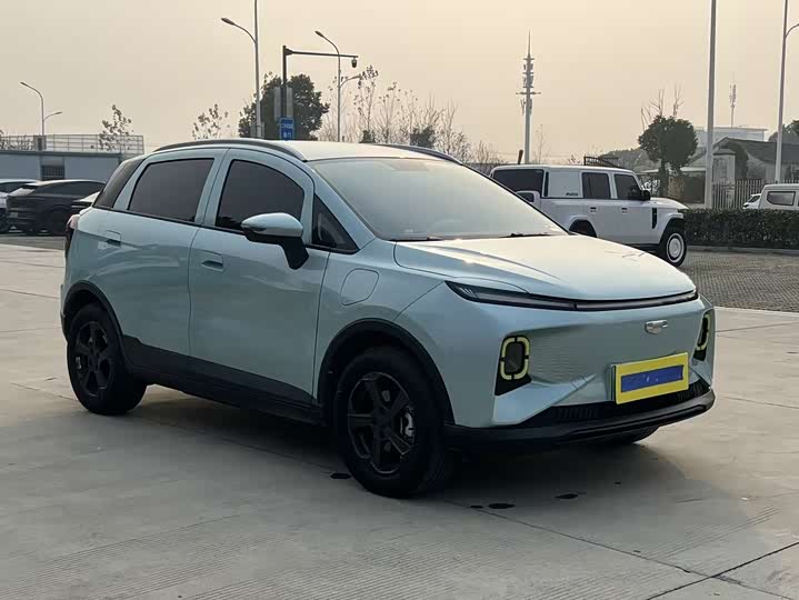 Фото 8 - Geely Geometry E Firefly