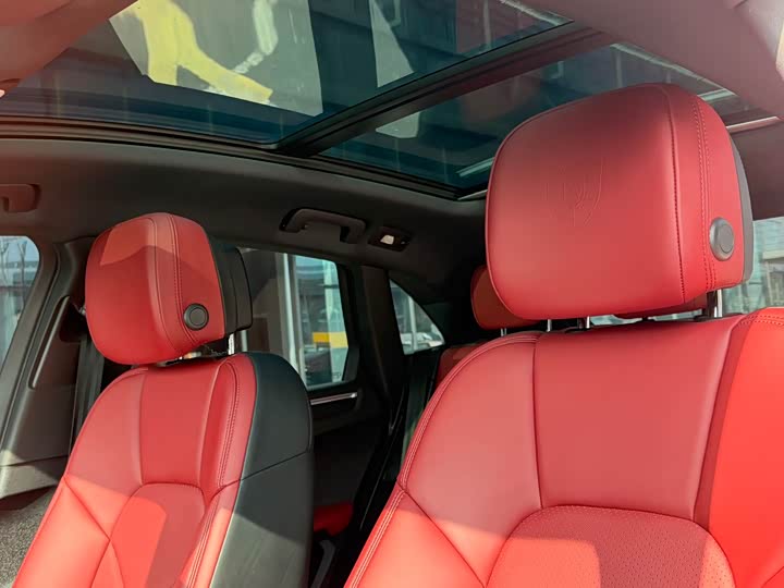 Фото 9 - Porsche Macan