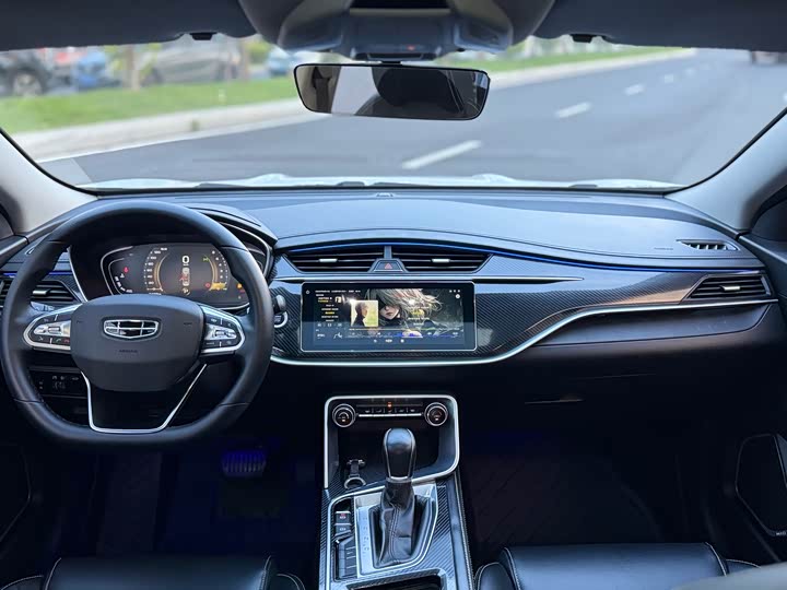 Фото 8 - Geely Binrui