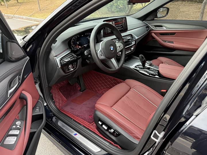 Фото 7 - BMW 5 Series