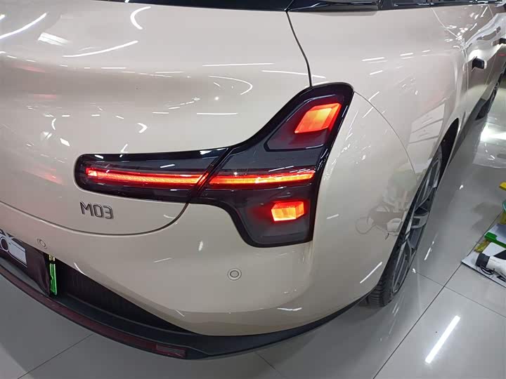 Фото 8 - XPeng Mona M03