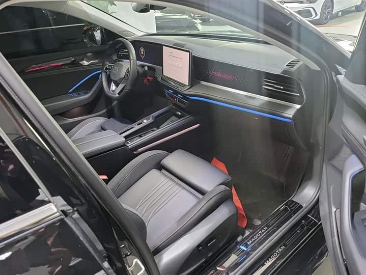 Фото 8 - Volkswagen Magotan