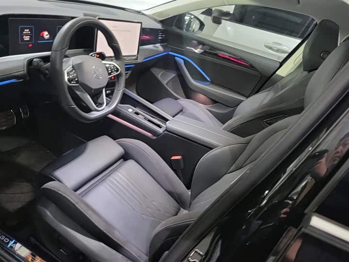 Фото 9 - Volkswagen Magotan