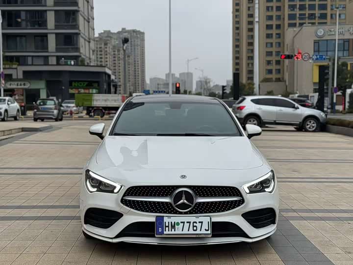 Фото 2 - Mercedes-Benz CLA-Class