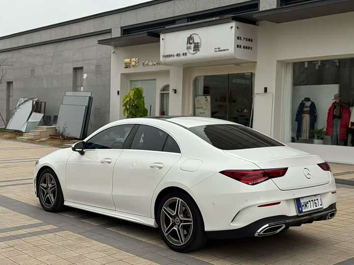 Фото 9 - Mercedes-Benz CLA-Class