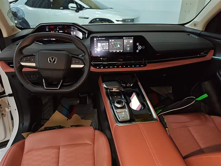 Фото 9 - Changan CS55 Plus