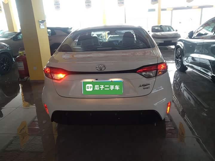 Фото 6 - Toyota Levin